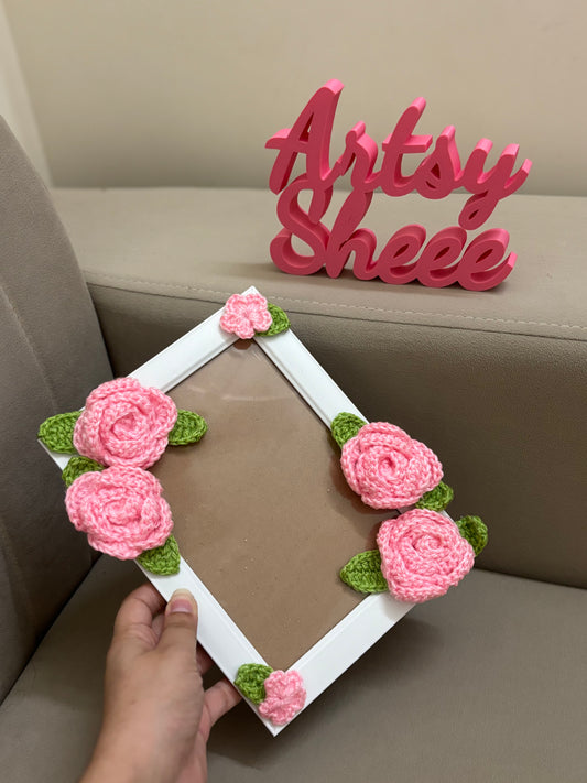 Crochet Photo Frame (5 × 7)
